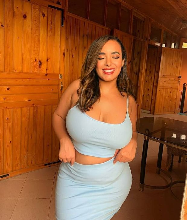 cardi__nadaa