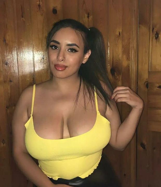 cardi__nadaa