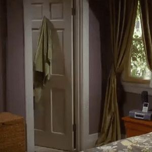 Courtney Thorne-Smith ❤️ GIF #1 (Two and Half Men)