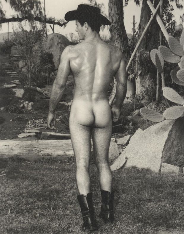 CowStud blessed with sweet butt dimples