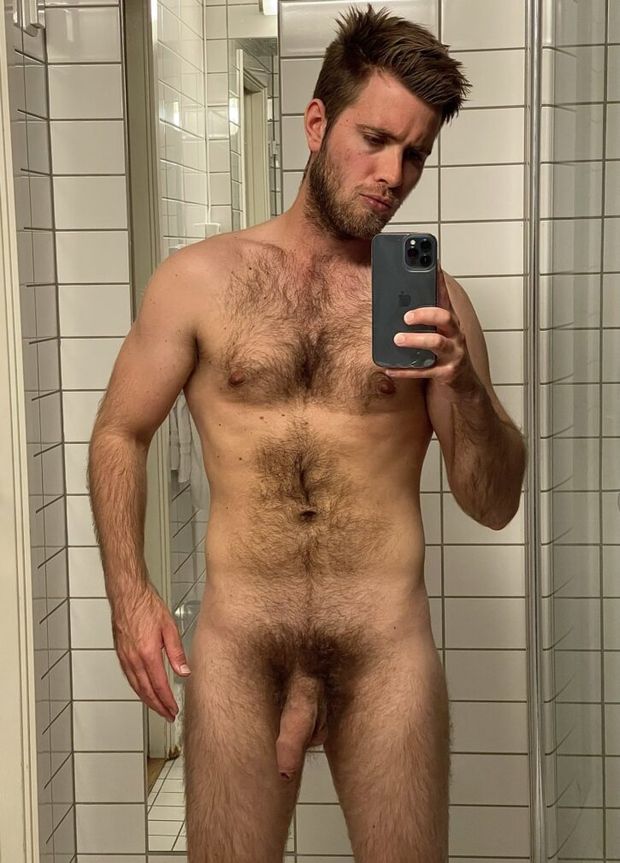 Uncut? Yep! Hairy? Yep! Bonus? Yep! ;)