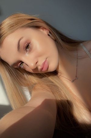 Keyra beautiful face