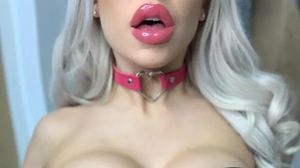 Dick sucking lips