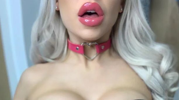 Dick sucking lips