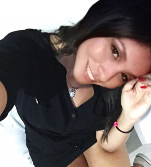 hotwife, morena, profesora peruana, juguetona infiel por naturaleza