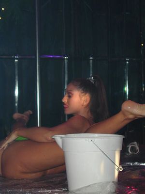 Iranian Nakita Kash exhibition