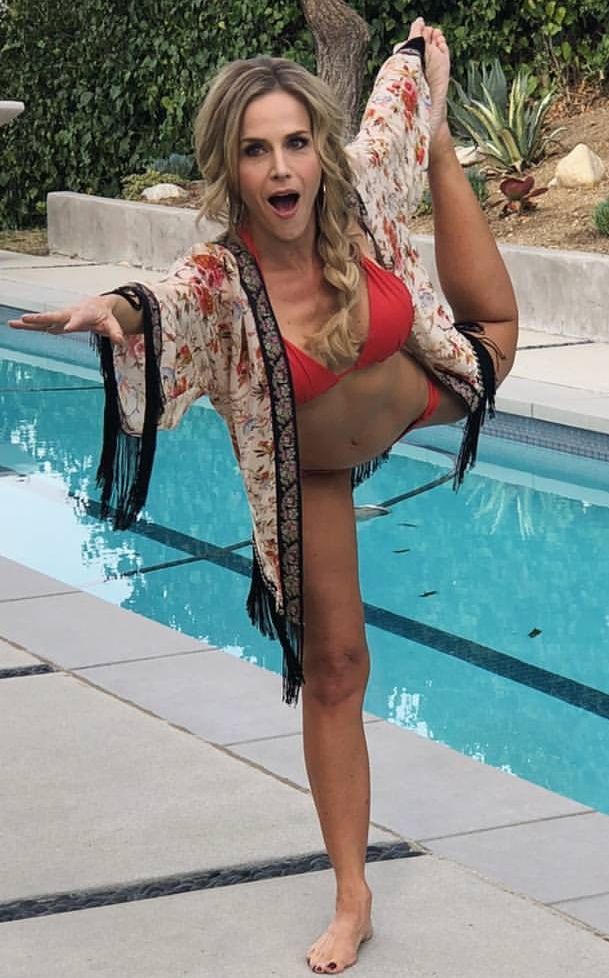 Julie Benz
