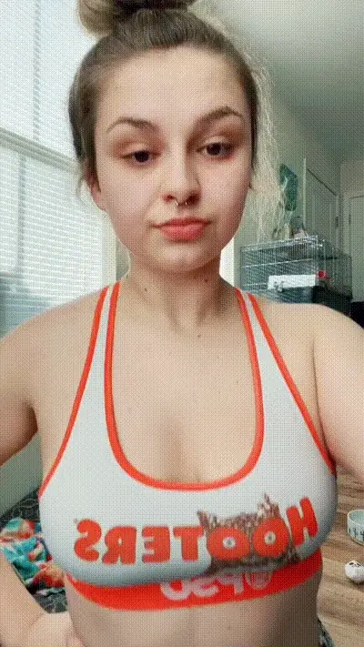 Daily Social Media Thots, GIF #037