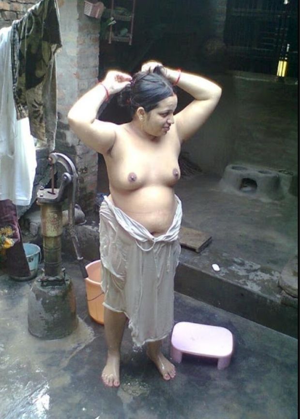 Beautiful woman big boob cute nipples mast bhabhi ki