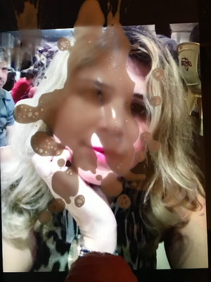 Helenice cum tribute