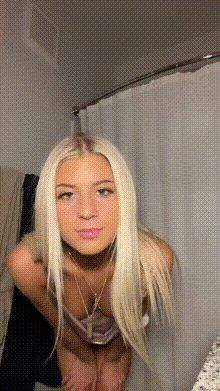 Daily Social Media Thots, GIF #046