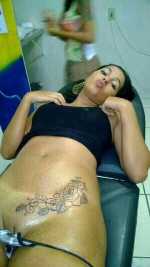 ótimas tatuagens íntimas