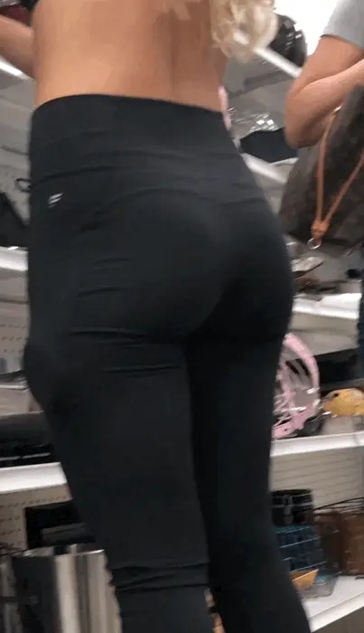 Fit blonde bubble 3