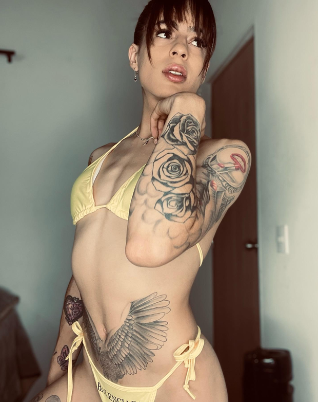 AdelineeFoxxx