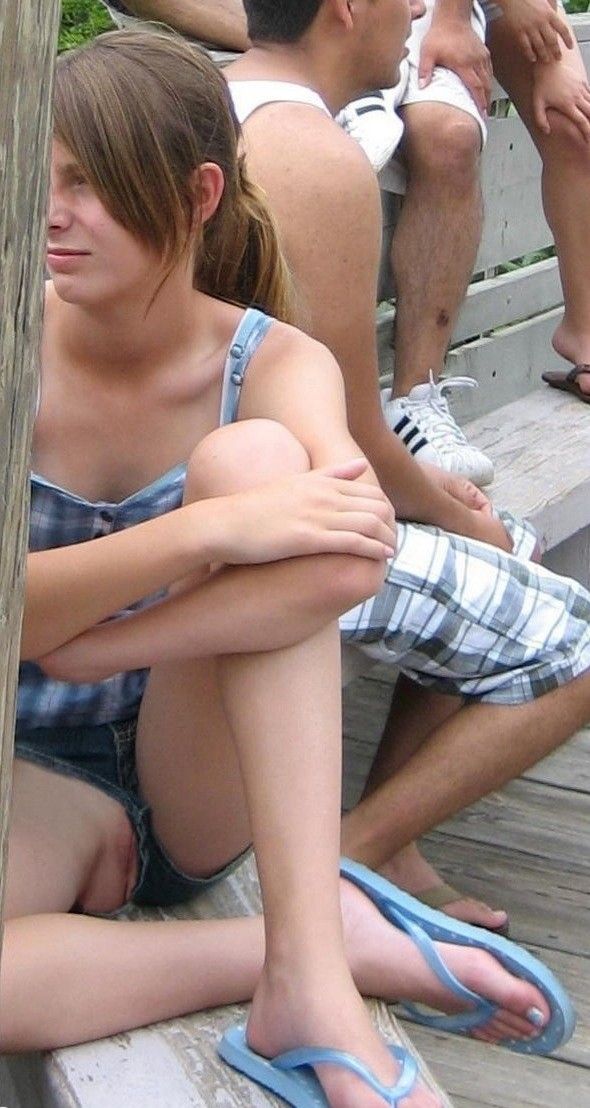 Teen pussy slip