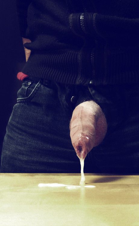 Uncut cock leaking seman