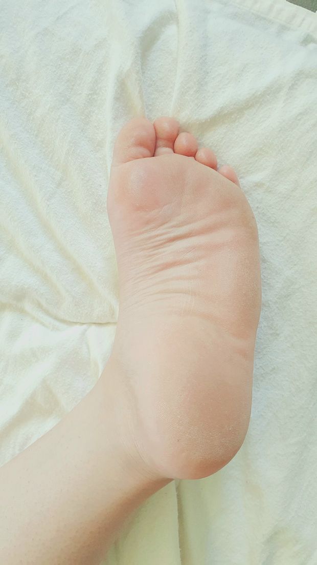 Sleeping sister feet soles