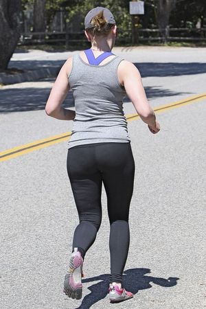 Scarlett Johansson’s chunky fuckmeat ass