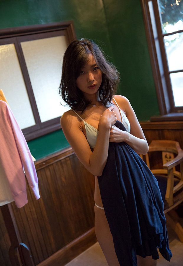 Pretty babe