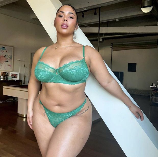 Tabria Majors in Green bra and panties