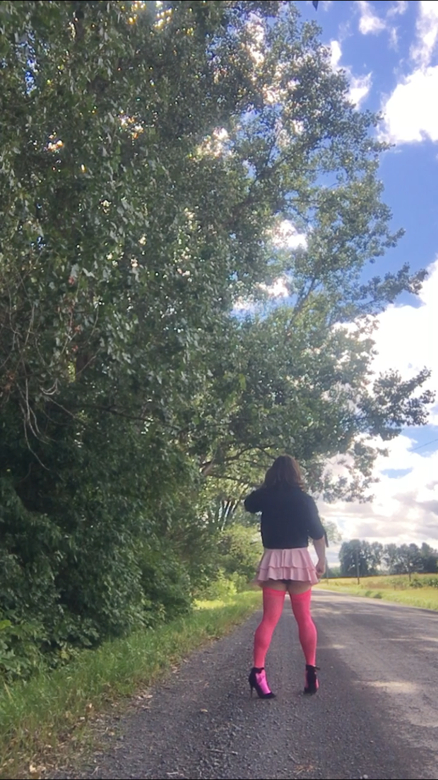 sissy stroll