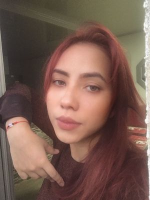 Hot teen slut Maria Jose has perfect lips for a blowjob and facial