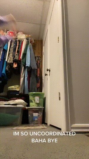 Daily Social Media Thots, GIF #089