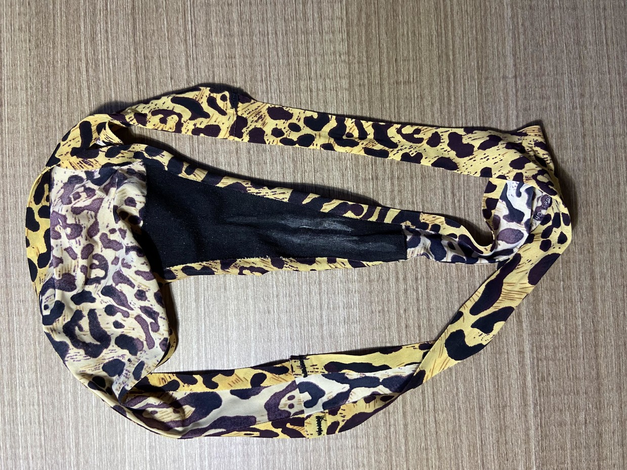 #thong