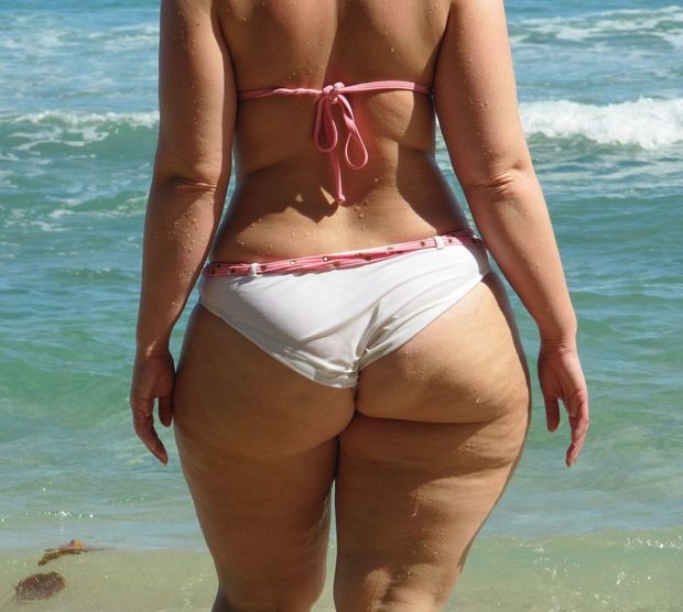 NICE BIKINI