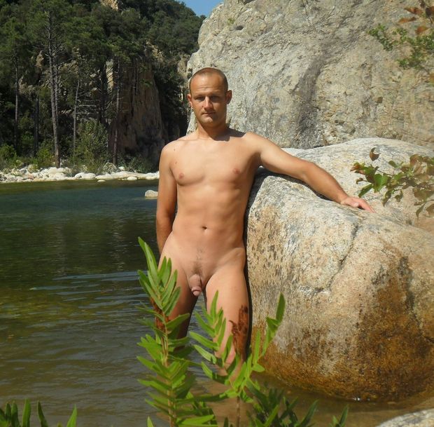 Naked Twink Nudist.