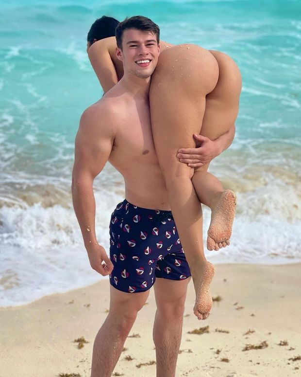 PINNED BY MALOGRADAZO