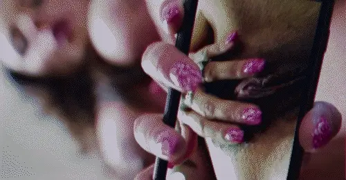 Sexting / Taking selfies 017