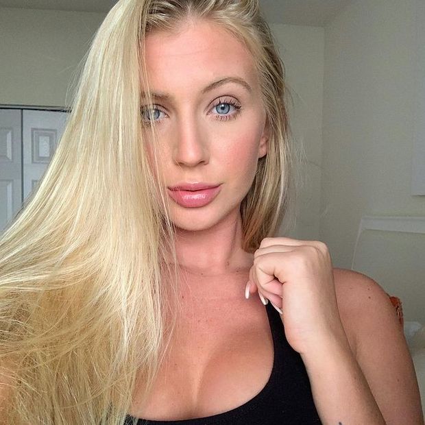 Bombshell Blondie