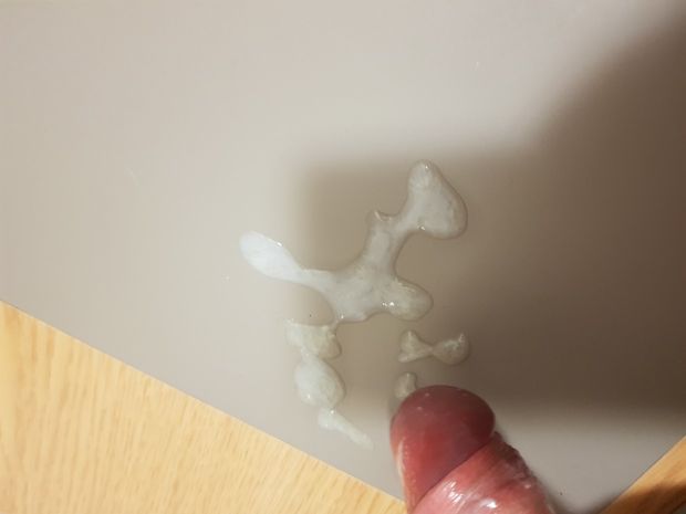 ejaculation sur bureau d hotel