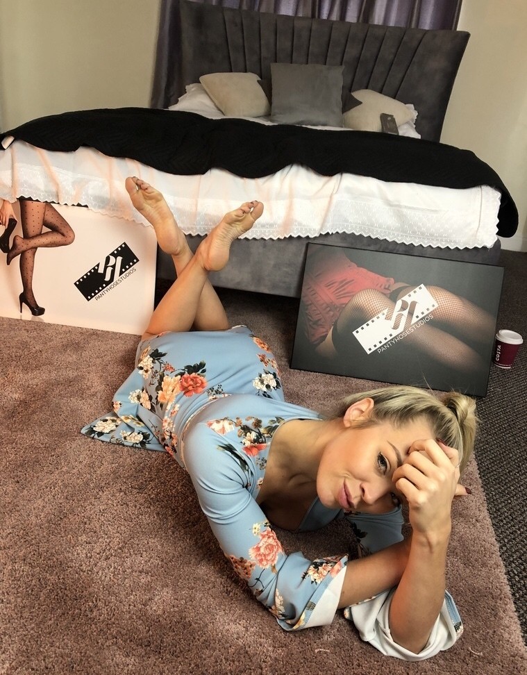 The pose