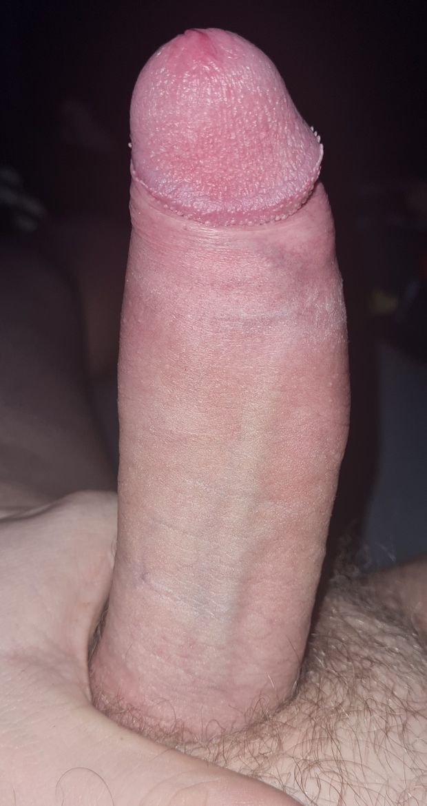How he looks like? Rate 1/10