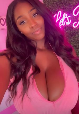 Ellie Mae pink dress close up