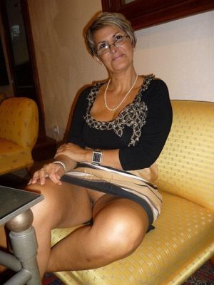 Love when mom has a few drinks, She always lets me know she’s not wearing panties