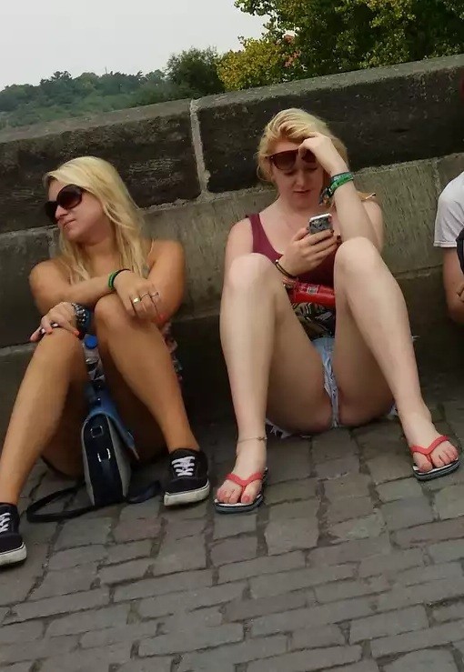 Creepshot pic
