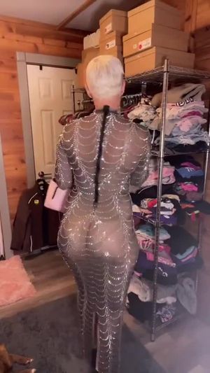 Someones Mom Is Looking Healthy