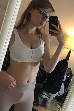 Petite intello de shemale aimant bouger, célibataire cherche un homme sur Riom 63200