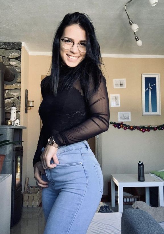 hot slut black top