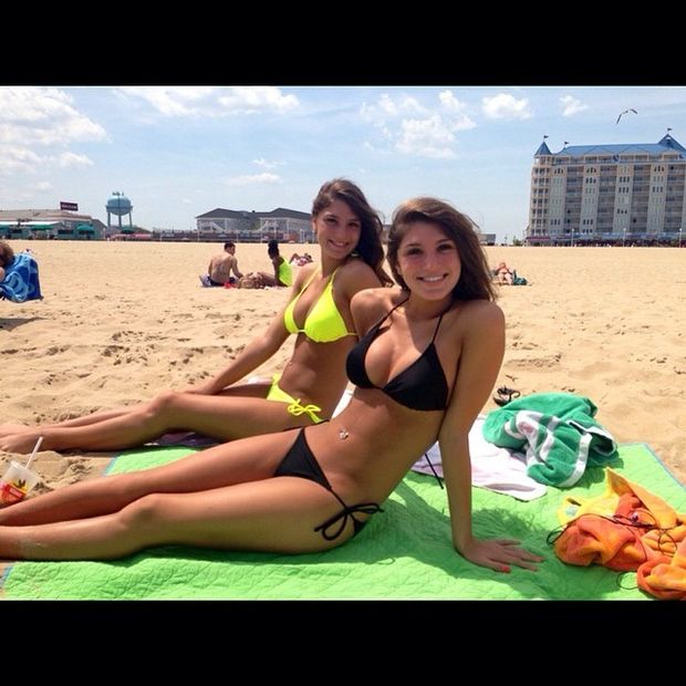 Bikini Babes