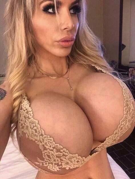 NICE CLEAVAGE