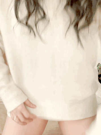 Peek-a-boobs!