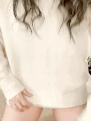 Peek-a-boobs!