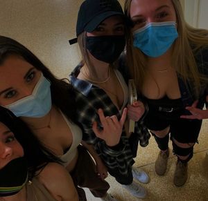 Keyra & friends showing cleavage