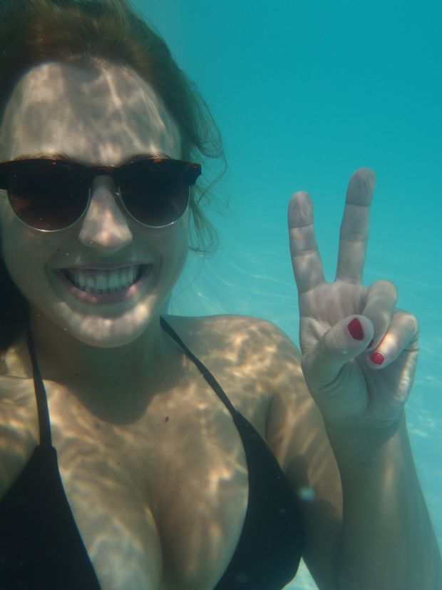 Underwater boobs