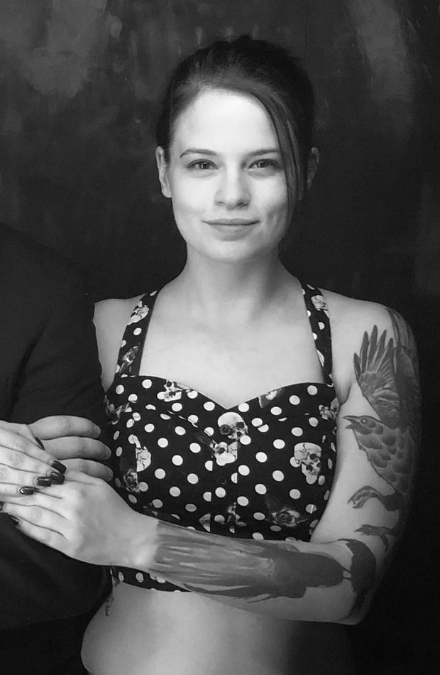 Hot chick with ink