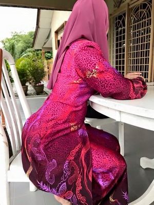 Wanna Shoot Loads on Her Back